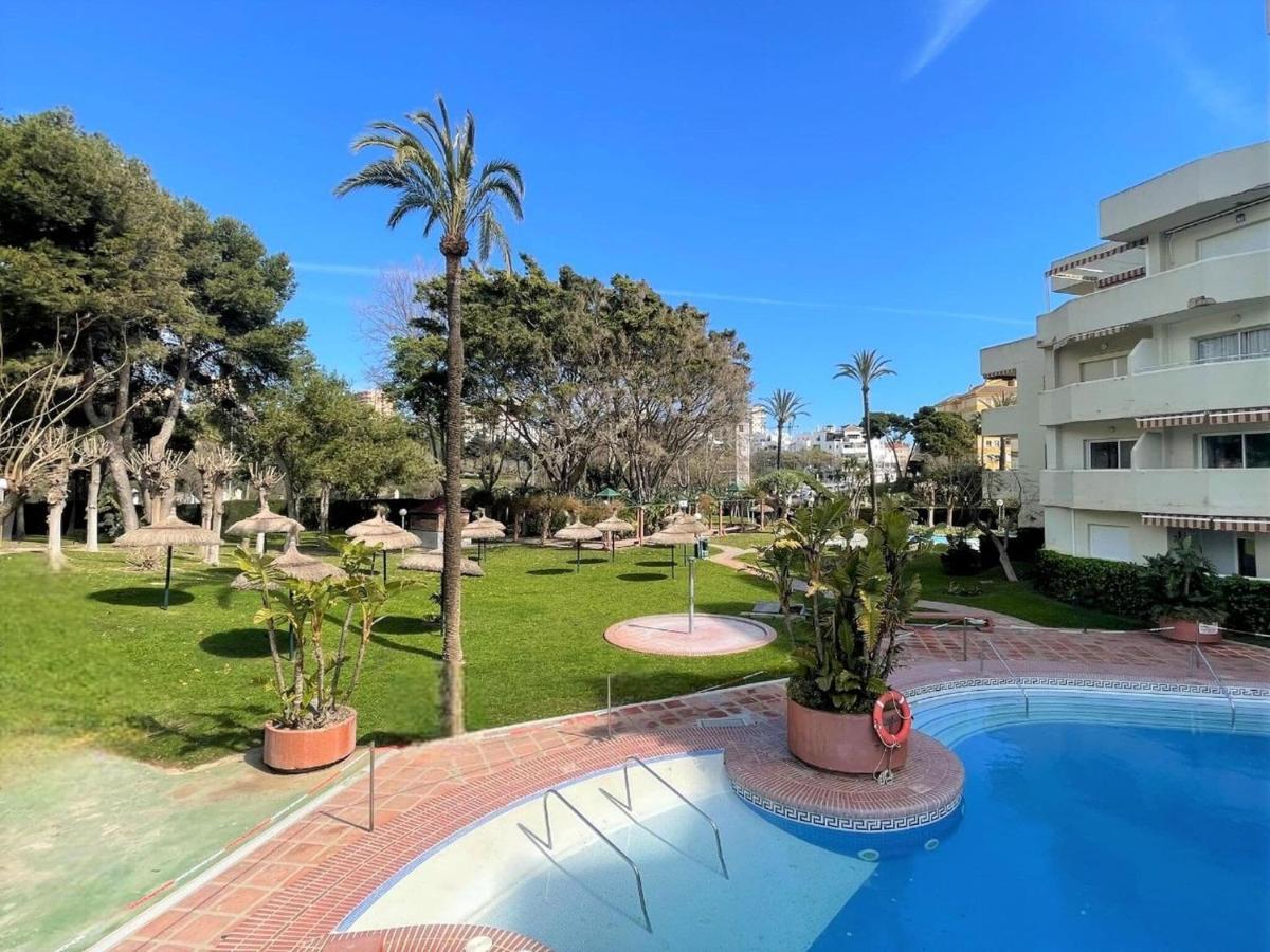 Belvilla By Oyo Apartment In Benalma¡Dena Benalmádena Buitenkant foto